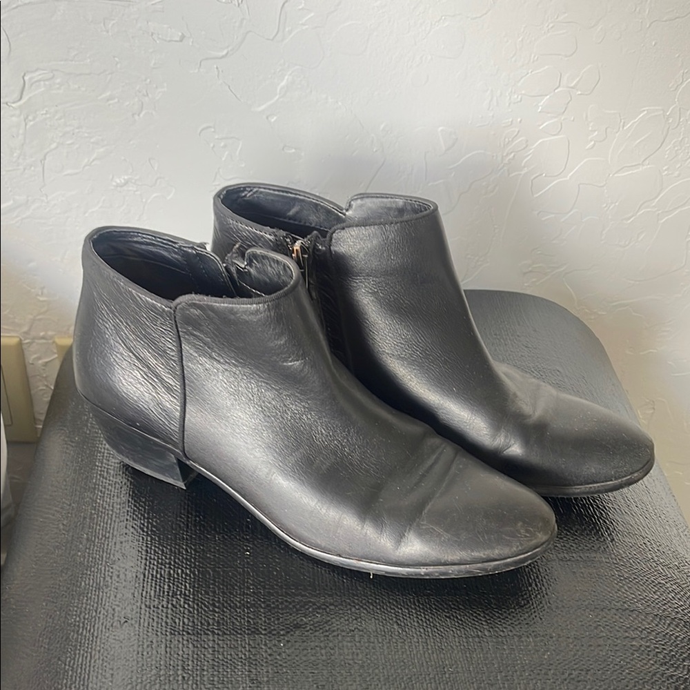 Black Leather Sam Edelman Ankle Boots